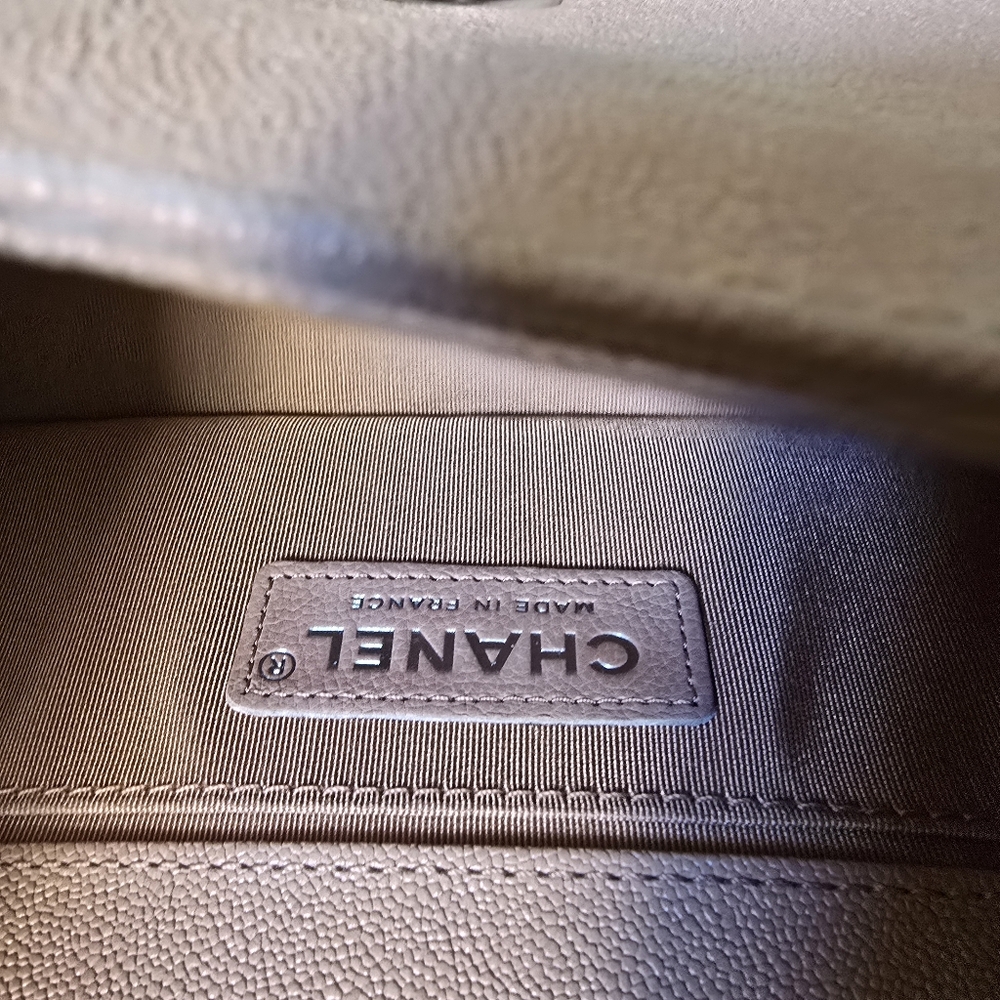 Chanel boy pink caviar small bag - Picture 4 of 13